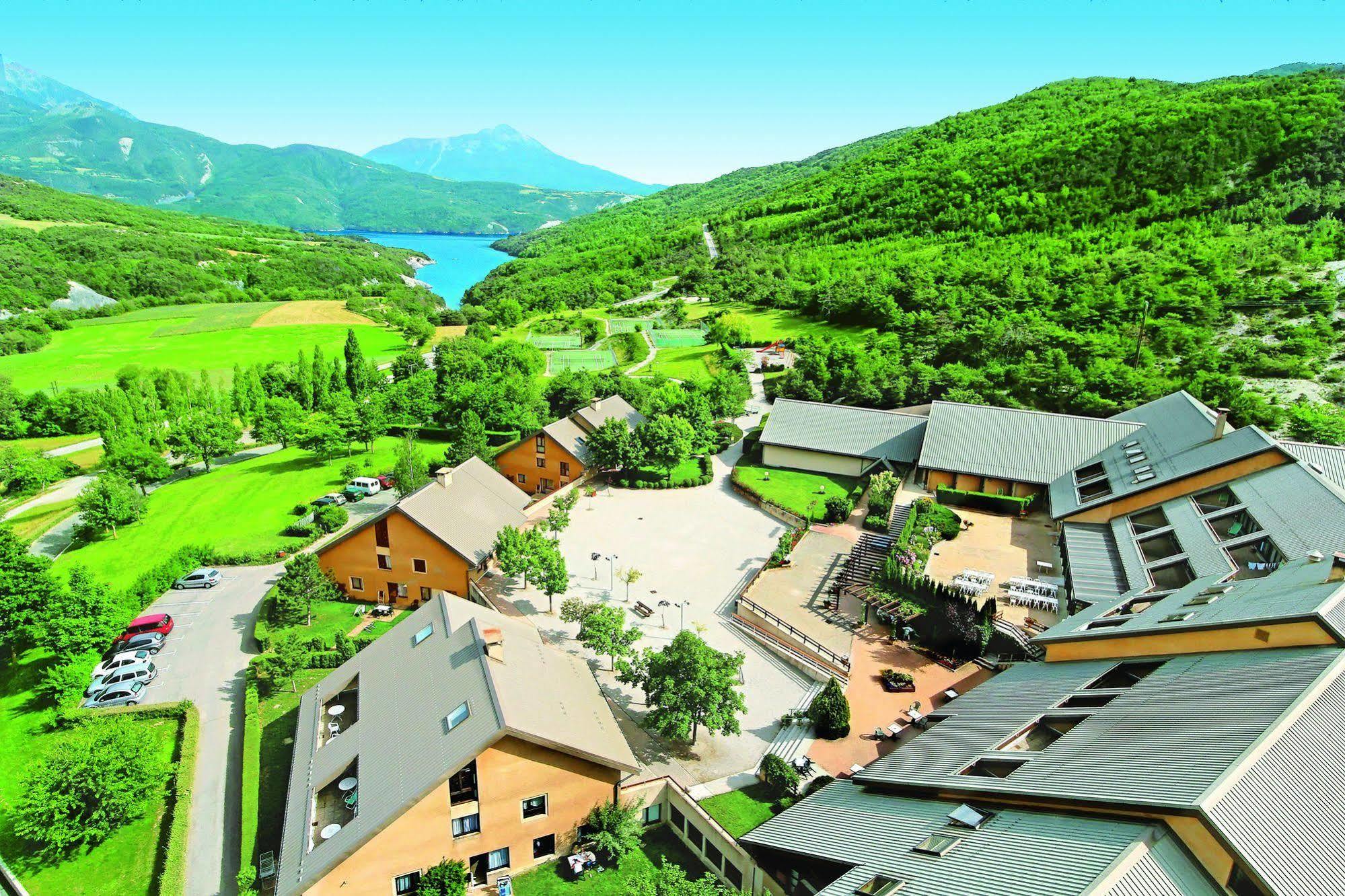 Club Vacances Bleues Les Horizons Du Lac Chorges Luaran gambar